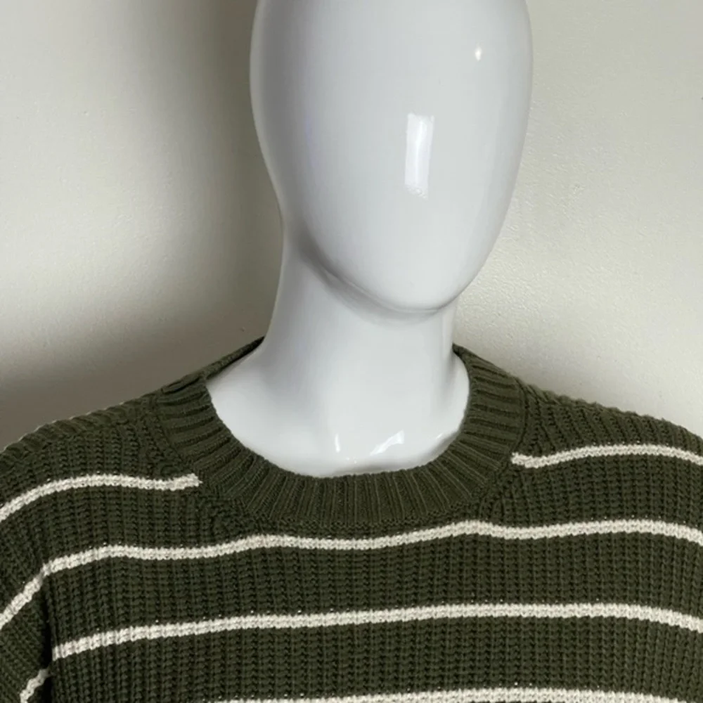 ⭐️A.n.A a new approach Long Sleeve Striped Sweater  size petite  XL‎